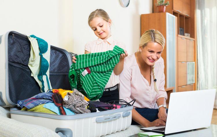 Family packing for vacation